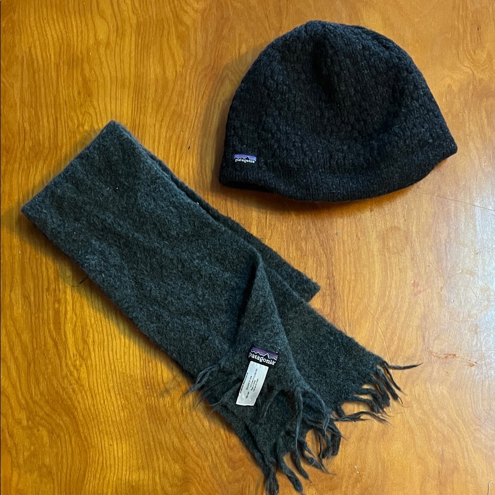 Patagonia Charcoal Knit Beanie and Scarf Set